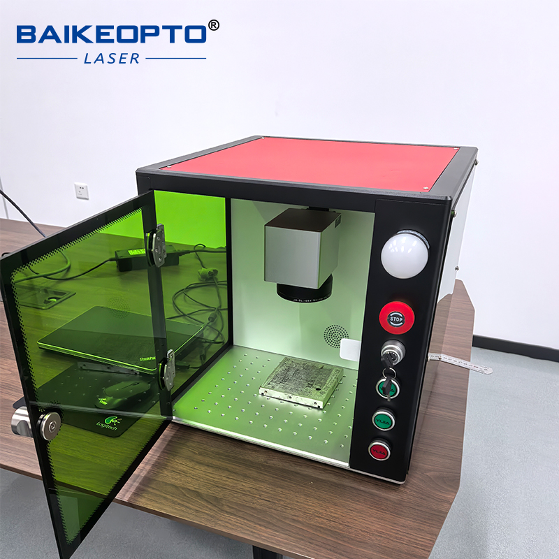 Compacte Ingesloten Fiber Lase - Fiber Laser Marking Machine 30W recensie en prijs